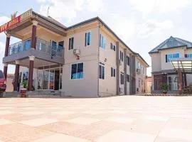 LaV ROYAL HOTEL
