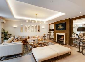 Hotel kuvat: Flawless Eight-bedroom Cheyne Family home in the heart of Chelsea