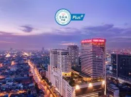 Prince Palace Hotel Bangkok - SHA Extra Plus، فندق في بانكوك