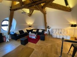 صور الفندق: Loft dans le clocher face au chateau