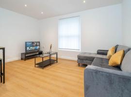 รูปภาพของโรงแรม: Two Bedroom Apartment-One Choice Stays- Jewellery Quarter