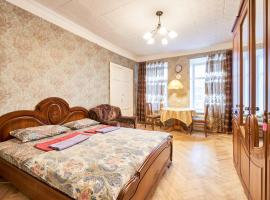 Hotel foto: Атмосферная квартира в тихом центре Петербурга