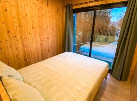 Bungalow Gerês - Pichoses Camping, hôtel à Rio Caldo