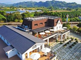 瓦樣山巷台南玉井南科套房月租12000起露營戶外婚禮, hotel u gradu Yujing