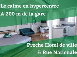 A picture of the hotel: Hypercentre - Gare - La Tour'Angel