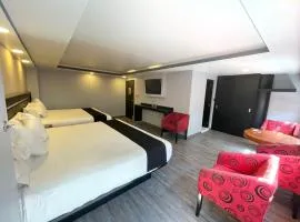 Hotel El Senador
