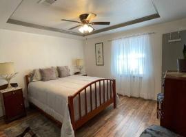 Hotel Photo: Sunbeam Get-at-a·ble Bungalow Family Friendly