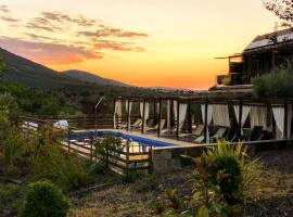 Hotel Photo: El Refugio de Cristal