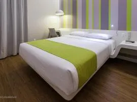 DMax Hotel