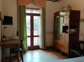 Hotel Photo: Il Cortile del Castello