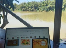 Littlefarm - Nam Cat Tien, hotel in Tân Phú