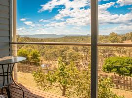 Hotel foto: The views!Lovely apartment on acreage with magnificent views, dog friendly