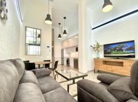 Hotel foto: Tr2 Aparcamiento Incluido amplio y moderno loft cartuja de sevilla