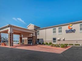 Хотел снимка: Comfort Inn & Suites Junction City - near Fort Riley