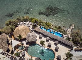 Gloria Maris Hotel Suites and Villas, hotel in Laganas