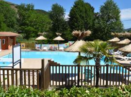 Hotel Foto: Camping Calme et Nature Iserand