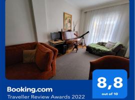 รูปภาพของโรงแรม: Thessaloniki Waterfront apartment