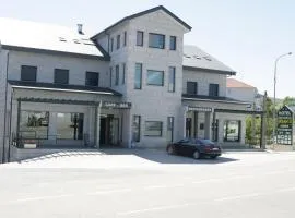 HOTEL BRUMA II