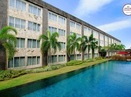 Aston Denpasar Hotel & Convention, ξενοδοχείο στο Ντενπασάρ