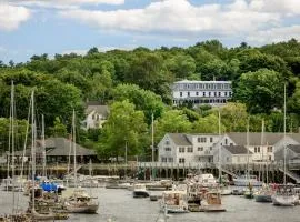 Camden Harbour Inn a member of Small Luxury Hotels