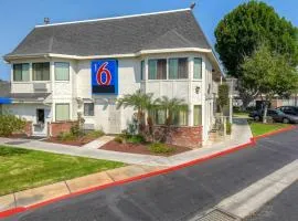 Motel 6-El Cajon, CA - San Diego