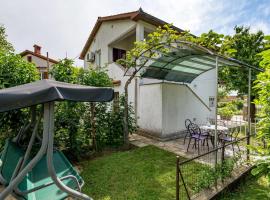 Ξενοδοχείο φωτογραφία: 2 Bedroom Beautiful Apartment In Rukavac