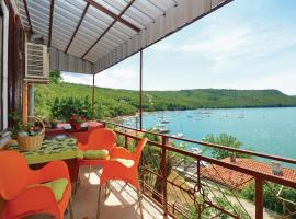 Hotel Foto: Pet Friendly Home In Trget With House Sea View