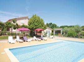 호텔 사진: Beautiful Home In Montignargues With Outdoor Swimming Pool