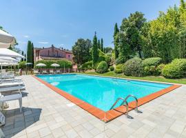 A picture of the hotel: Gorgeous Home In Larciano With Outdoor Swimming Pool
