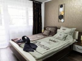 Photo de l’hôtel: Komló Szíve Apartman