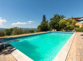 รูปภาพของโรงแรม: Gorgeous Home In San Giustino Pg With House A Panoramic View