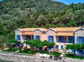 Ilianthos Apartments & Rooms, hotel in Mikros Gialos