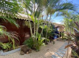 Hotel foto: One bedroom house at Albion 100 m away from the beach with shared pool enclosed garden and wifi