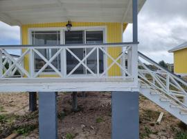 A picture of the hotel: Captivating 1-Bed Cottage in Codrington