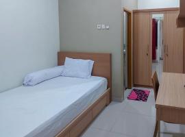 Фотографія готелю: KoolKost @ Jalan Tirto Agung (Minimum Stay 6 Nights)