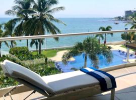 Beachfront Condo in Bucearías，布塞里亞斯的飯店