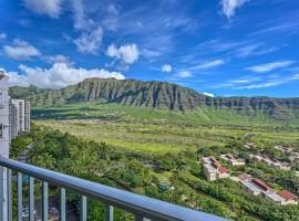 Hotel Photo: Lush Condo with Community Pool, 1 Mi to Beach!