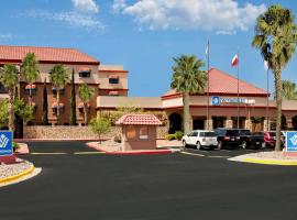 รูปภาพของโรงแรม: Wyndham El Paso Airport and Water Park