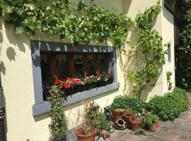 Gambaran Hotel: Ferienhaus mit Naturgarten