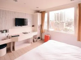 Kiwi Express Hotel - Zhong Zheng Branch
