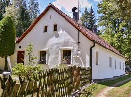 Hotel kuvat: Holiday Home Polžov by Interhome