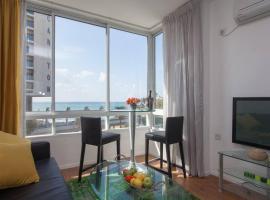 מלון צילום: Yellow Gordon Beach Apartment