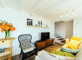 Hotel Photo: Spectacular 3 bedroom home with a view of Funchal