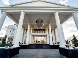 Hotel Caprice, hotel in Bacău