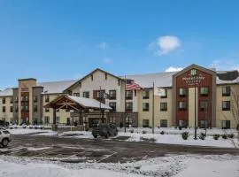 Comfort Inn & Suites Gaylord，位于盖洛德的酒店