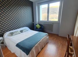 Chambre privée du Majestic, hôtel à Saint-Affrique