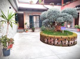 מלון צילום: Midway House Italy Apartment