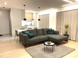 Foto do Hotel: New & Modern Apartment in Kaunas Old Town