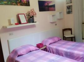 Hotel Photo: Affittacamere Il Giramondo