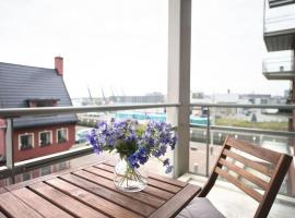 Gambaran Hotel: Modern Apartment in Den Haag with Balcony overlooking Seaside